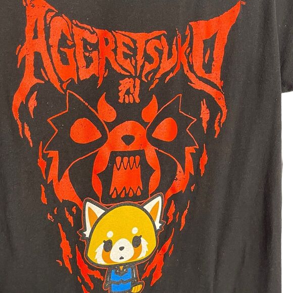 Aggretsuko Sanrio Hot Topic Graphic Print T-Shirt Unisex Small Black Anime Rage - Picture 4 of 6